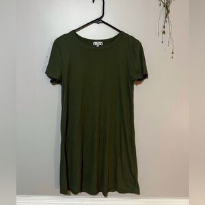 New York Poof • L Ribbed green mini dress